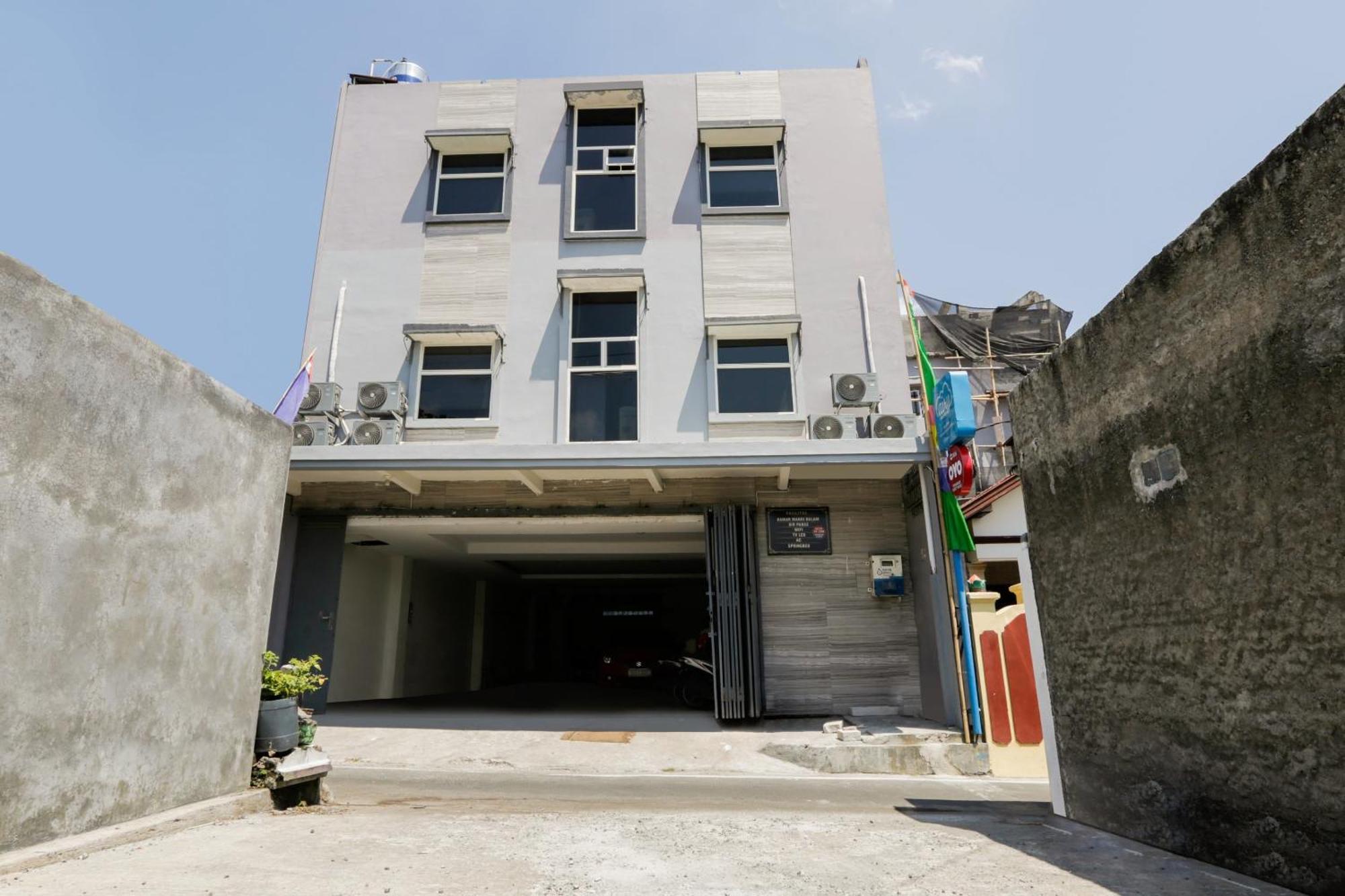 Super Oyo 3838 Tamansari Guest House Solo Exterior foto
